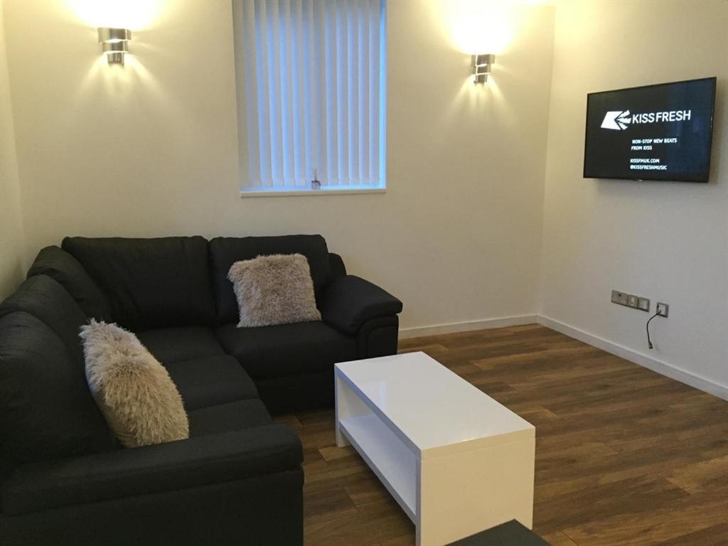 Live In Leeds Nazarene Apartments Exteriör bild